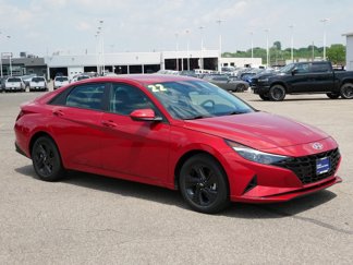 Certified 2022 Hyundai Elantra SEL image 1