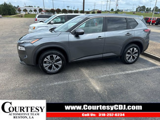 Used 2023 Nissan Rogue SV image 1