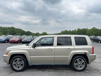 Used 2010 Jeep Patriot Sport image 1