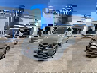 Used 2017 Chevrolet Malibu Hybrid w/ Leather Package image 1