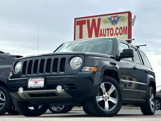 Used 2016 Jeep Patriot High Altitude image 1