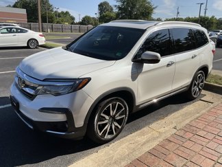 Certified 2020 Honda Pilot Touring image 1