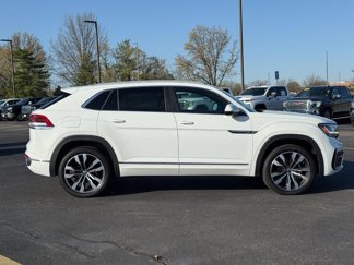 Used 2020 Volkswagen Atlas Cross Sport SEL R-Line w/ Cross Sport MDO Package image 1