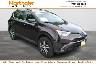 Used 2018 Toyota RAV4 LE image 1