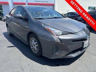 Used 2016 Toyota Prius Three image 1