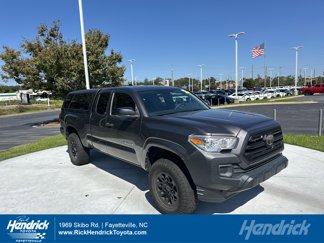 Used 2019 Toyota Tacoma SR image 1