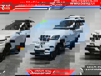 Used 2023 Jeep Cherokee Altitude Lux image 1