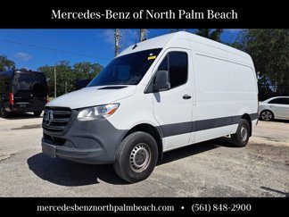 Used 2020 Mercedes-Benz Sprinter 144 Cargo image 1