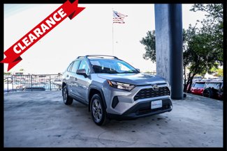Used 2023 Toyota RAV4 XLE image 1