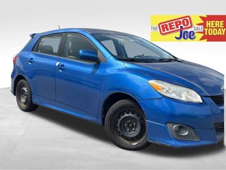 Used 2010 Toyota Matrix S image 1
