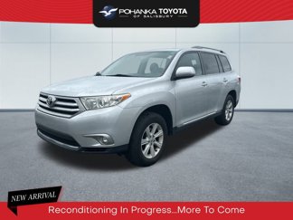 Used 2013 Toyota Highlander SE image 1