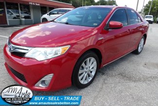 Used 2014 Toyota Camry LE image 1