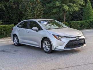 Used 2020 Toyota Corolla LE image 1