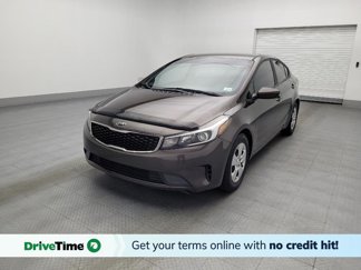 Used 2017 Kia Forte LX image 1