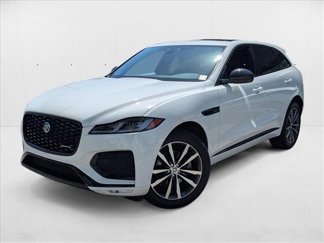 Certified 2024 Jaguar F-PACE R-Dynamic S image 1