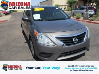 Used 2017 Nissan Versa SV image 1