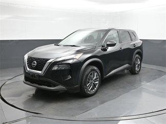 Used 2023 Nissan Rogue S image 1