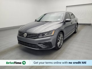 Used 2017 Volkswagen Passat 1.8T R-Line w/ R-Line Lighting Package image 1