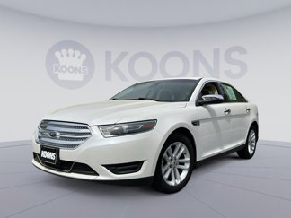 Used 2017 Ford Taurus Limited image 1