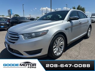 Used 2015 Ford Taurus Limited image 1
