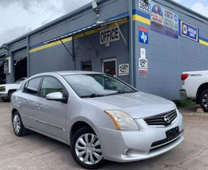 Used 2012 Nissan Sentra 2.0 S image 1