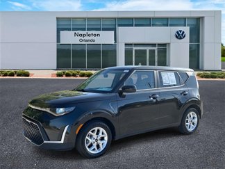 Used 2024 Kia Soul LX w/ Option Group 015 image 1