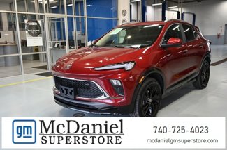 Used 2024 Buick Encore GX Sport Touring image 1