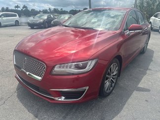 Used 2019 Lincoln MKZ Premiere image 1