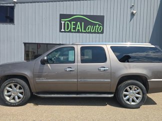 Used 2014 GMC Yukon XL Denali image 1