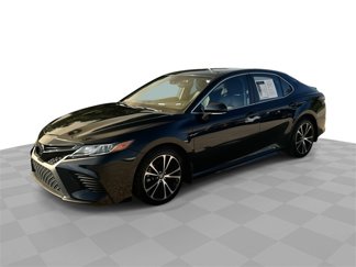 Used 2019 Toyota Camry SE w/ Convenience Package image 1