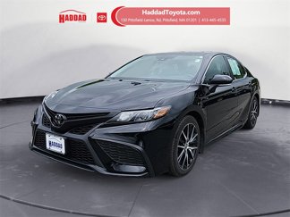 Used 2023 Toyota Camry SE image 1