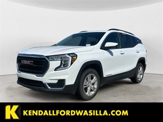 Used 2023 GMC Terrain SLE w/ Driver Convenience Package image 1