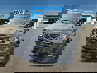 Used 2018 Jeep Compass Sport image 1