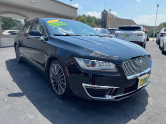 Used 2017 Lincoln MKZ Premiere image 1