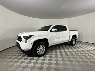 Used 2024 Toyota Tacoma SR5 image 1