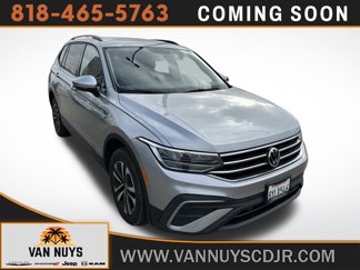 Used 2022 Volkswagen Tiguan S image 1