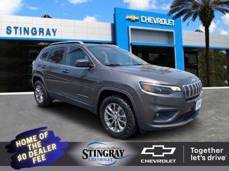 Used 2019 Jeep Cherokee Latitude Plus w/ Cold Weather Group image 1