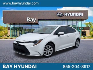 Used 2024 Toyota Corolla LE image 1