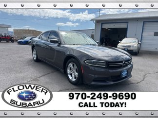 Used 2017 Dodge Charger SE image 1