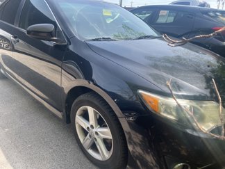 Used 2013 Toyota Camry SE image 1