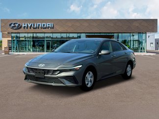 New 2025 Hyundai Elantra SE image 1