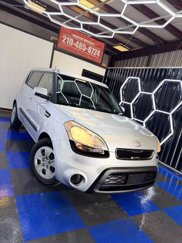 Used 2013 Kia Soul image 1