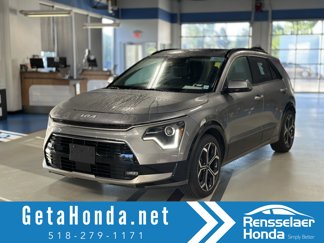 Used 2023 Kia Niro EX Touring image 1
