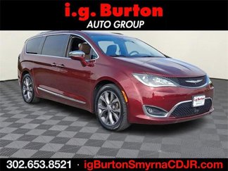 Certified 2018 Chrysler Pacifica Limited w/ Tire & Wheel Group image 1