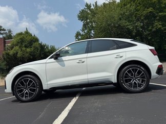 Used 2022 Audi SQ5 Premium Plus w/ Premium Plus Package image 1