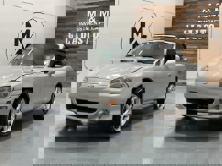 Used 2003 MAZDA MX-5 Miata image 1