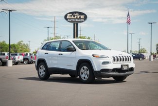 Used 2018 Jeep Cherokee Sport image 1