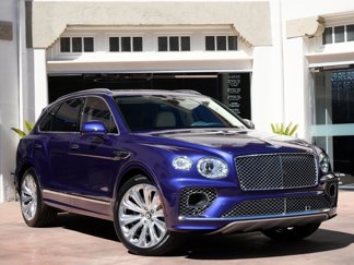 Used 2023 Bentley Bentayga image 1