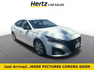 Used 2024 Nissan Altima 2.5 S image 1