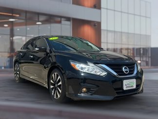 Used 2017 Nissan Altima 2.5 SV image 1